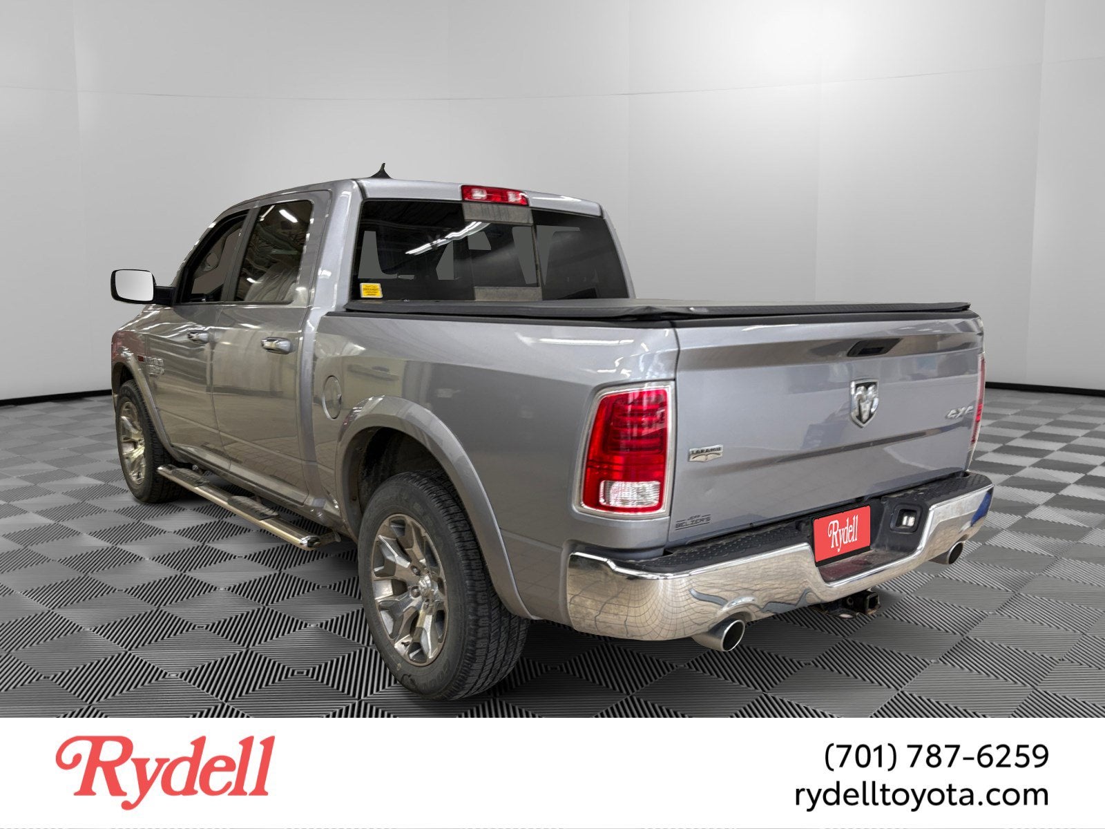 2019 RAM 1500 Classic Laramie