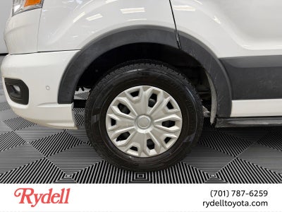 2022 Ford Transit Passenger Wagon XLT