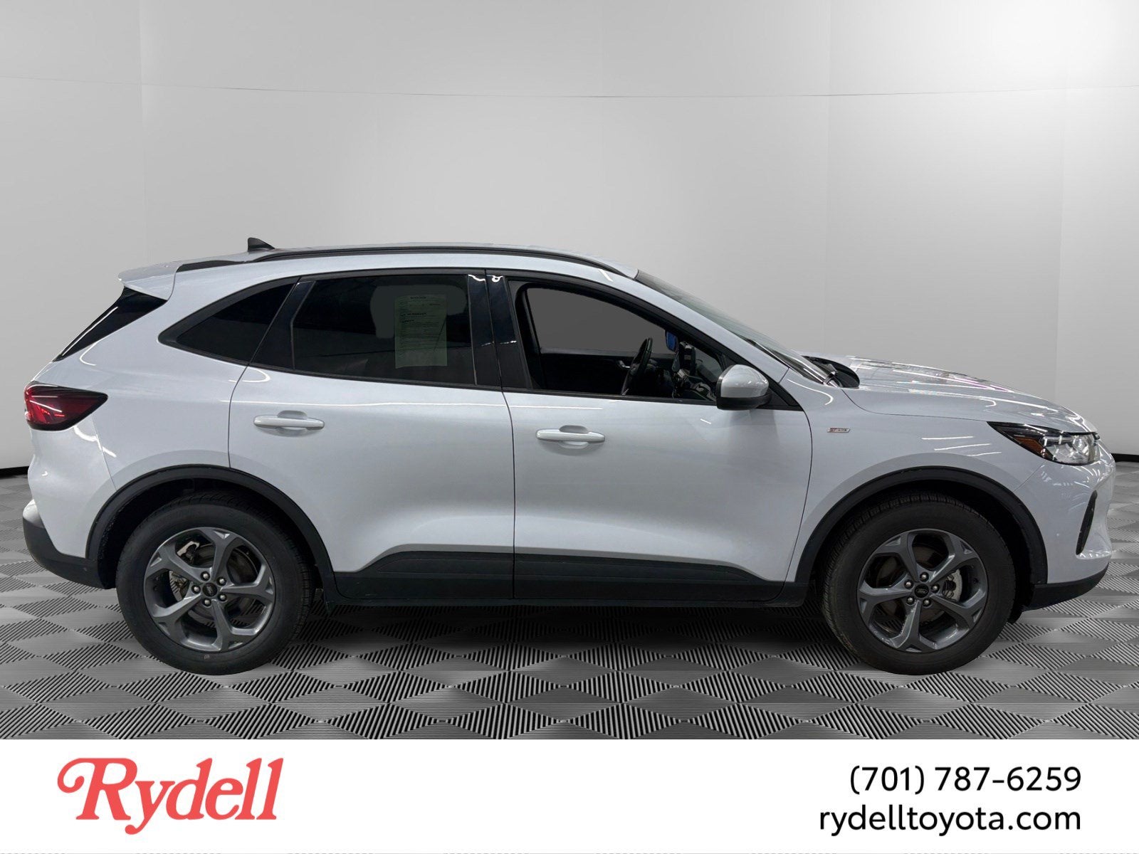 2025 Ford Escape ST-Line Select