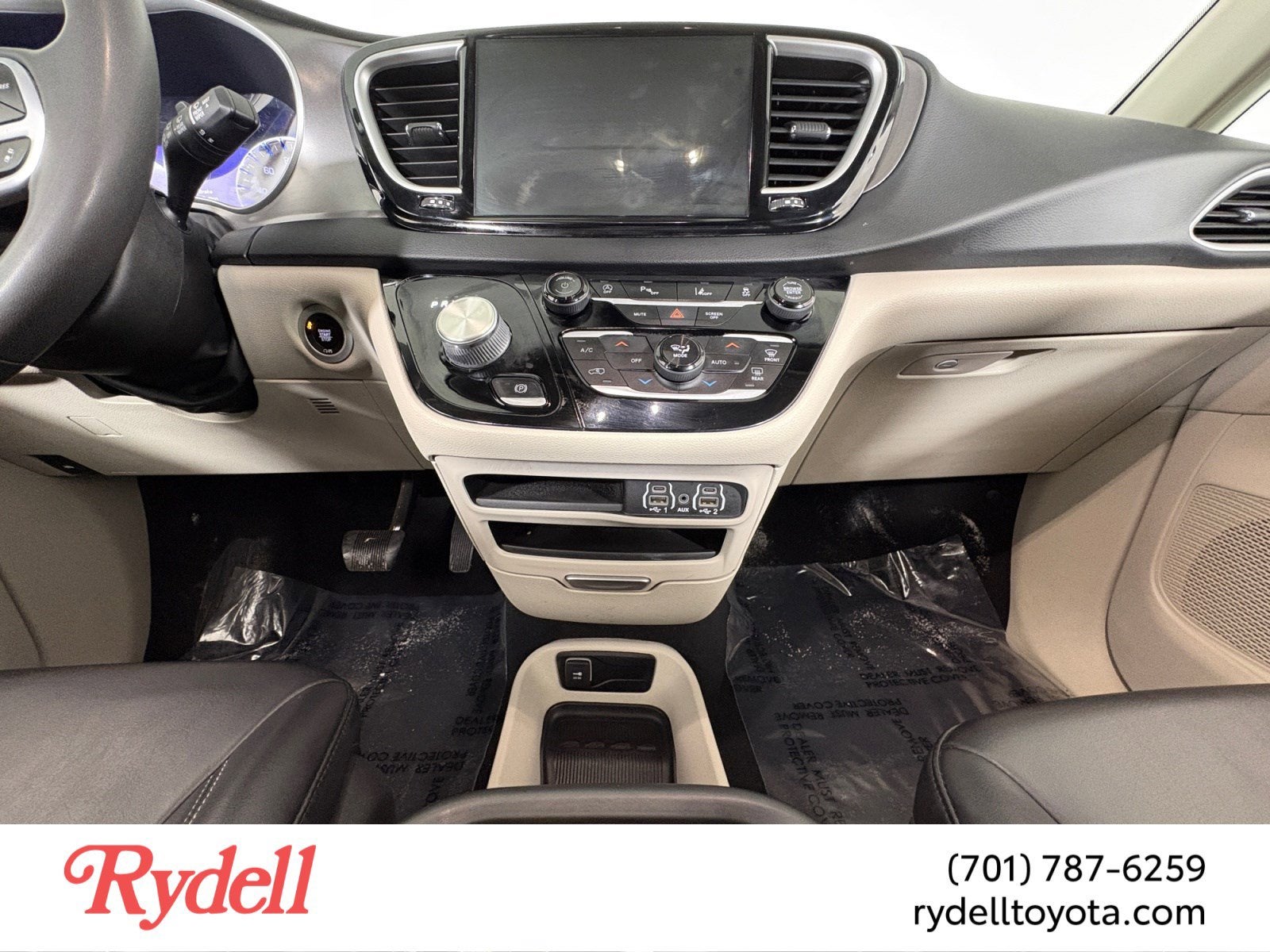 2023 Chrysler Pacifica Touring L