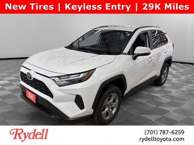 2025 Toyota RAV4 XLE