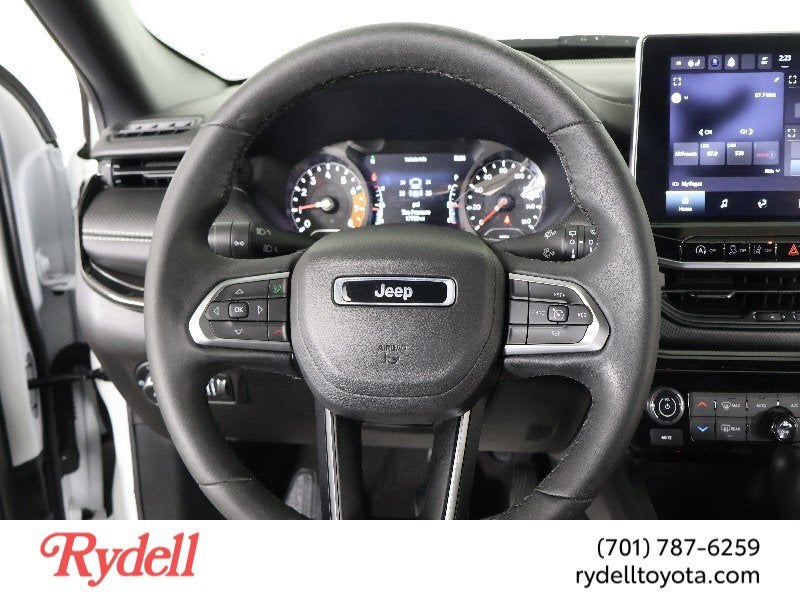 2023 Jeep Compass Altitude