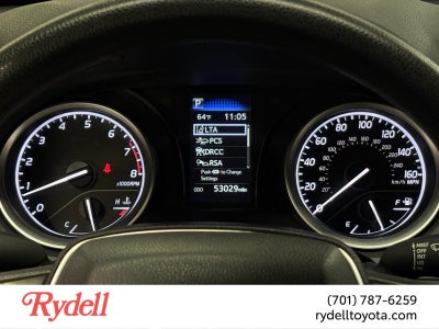 2022 Toyota Camry LE