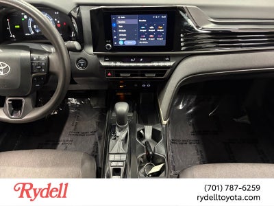 2025 Toyota Camry LE