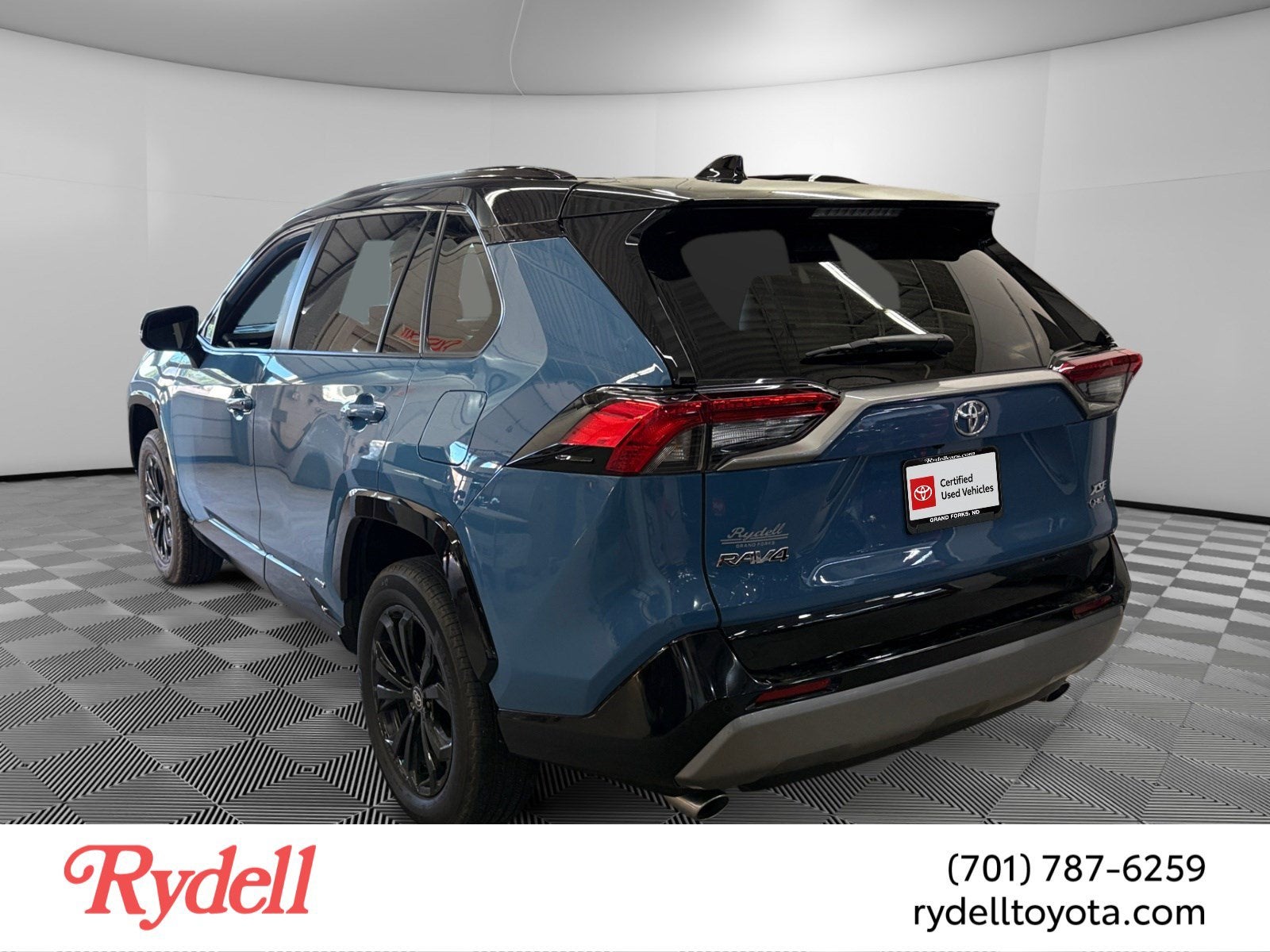 2025 Toyota RAV4 Hybrid XSE