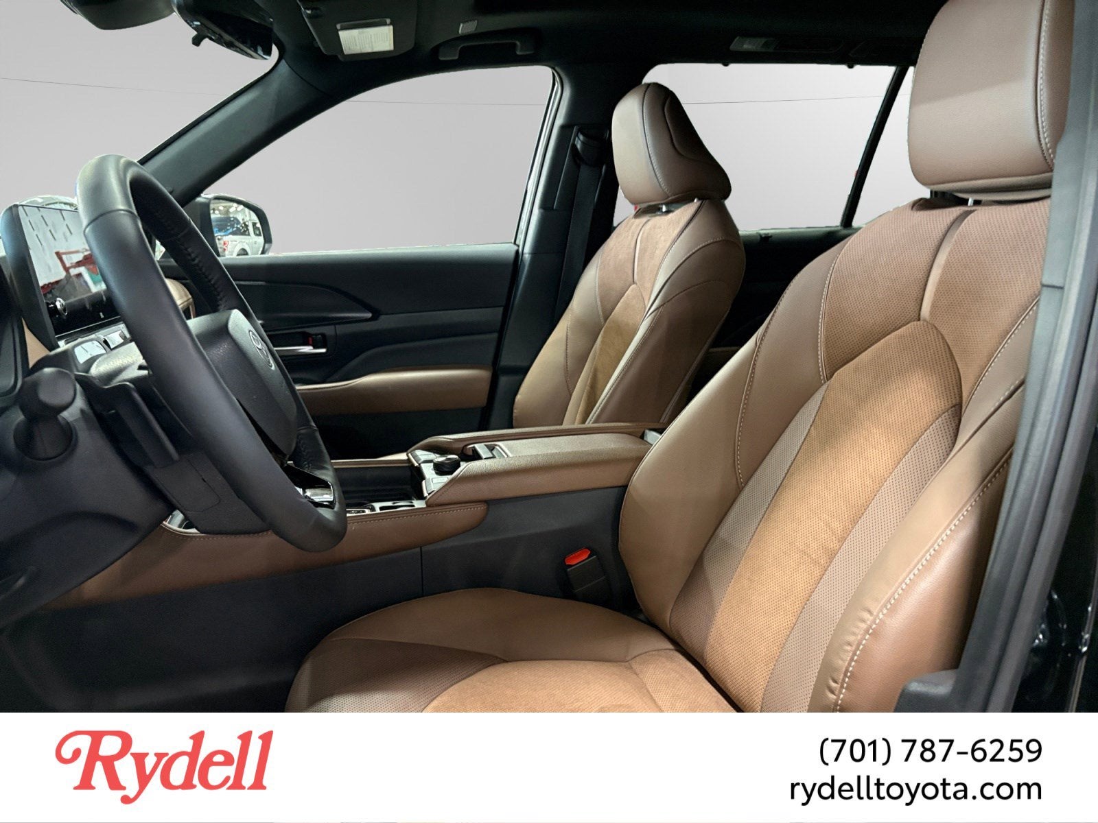2026 Toyota Grand Highlander Hybrid MAX Platinum