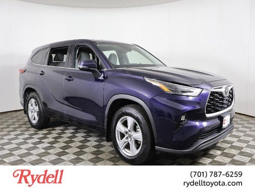 2022 Toyota Highlander LE