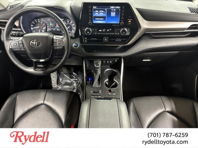 2021 Toyota Highlander XLE