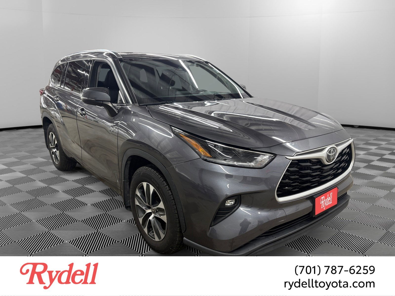 2021 Toyota Highlander XLE