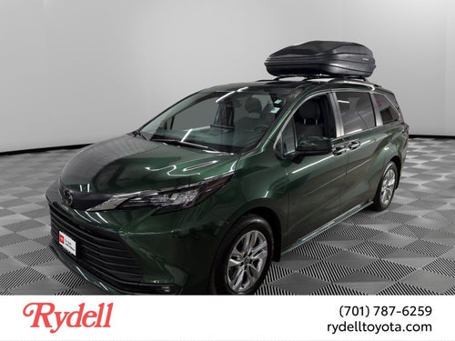 2026 Toyota Sienna XLE