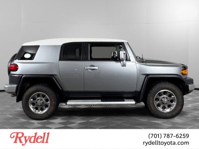 2011 Toyota FJ Cruiser 4WD 4dr Auto (Natl)