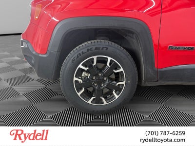 2023 Jeep Renegade Trailhawk