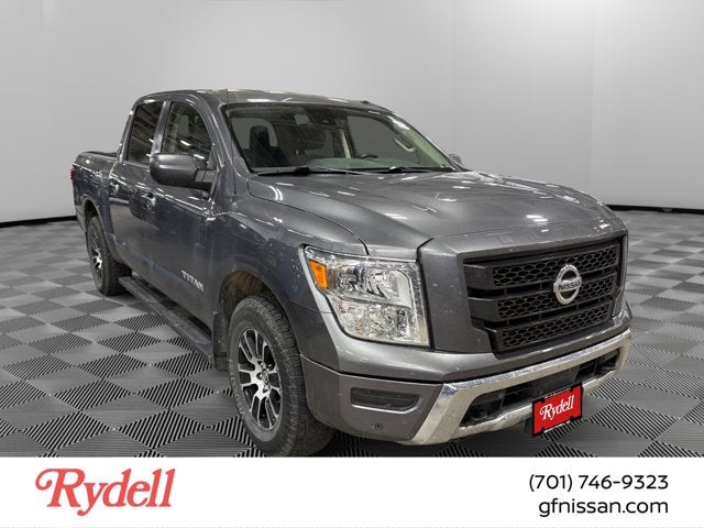 2021 Nissan Titan SV