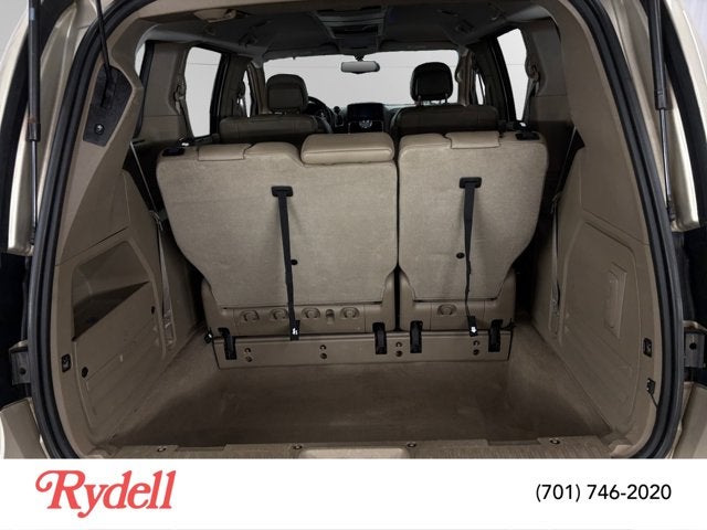 2013 Chrysler Town & Country Touring-L