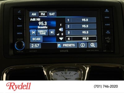 2013 Chrysler Town & Country Touring-L
