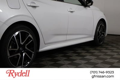 2025 Nissan Sentra SR