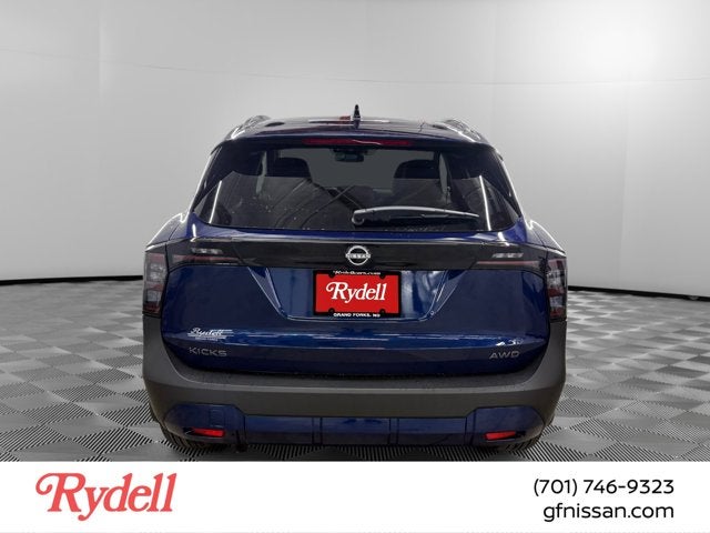 2027 Nissan Kicks SV
