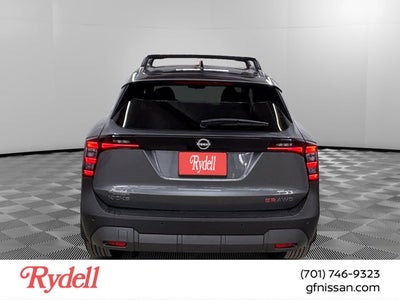 2026 Nissan Kicks SR