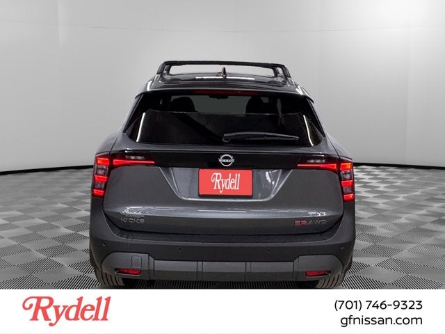 2026 Nissan Kicks SR