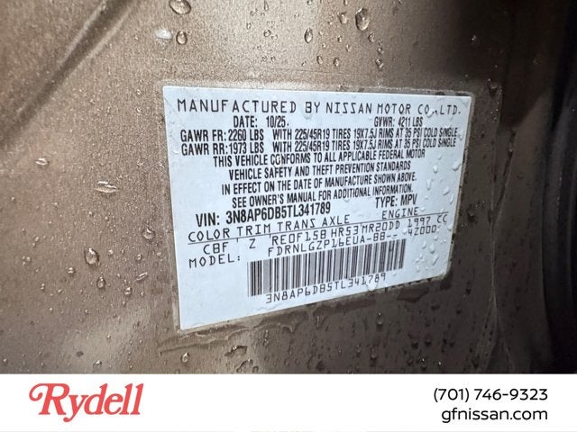 2026 Nissan Kicks SR