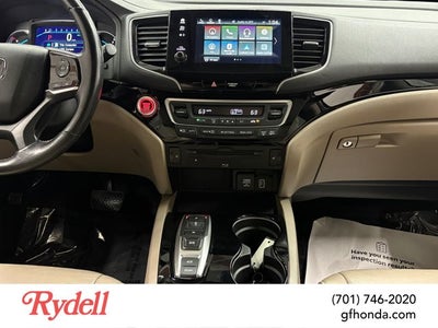 2019 Honda Pilot Touring 8-Passenger