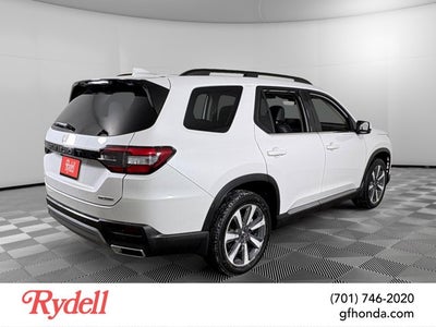 2024 Honda Pilot Touring
