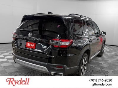 2024 Honda Pilot Touring