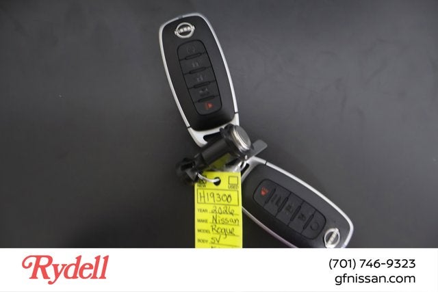 2026 Nissan Rogue SV