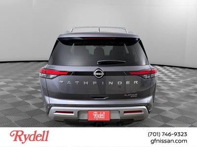 2025 Nissan Pathfinder Platinum