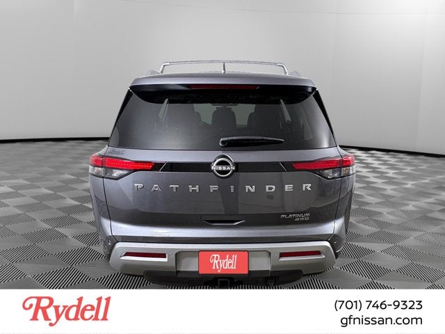 2025 Nissan Pathfinder Platinum