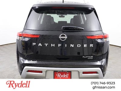2023 Nissan Pathfinder Platinum