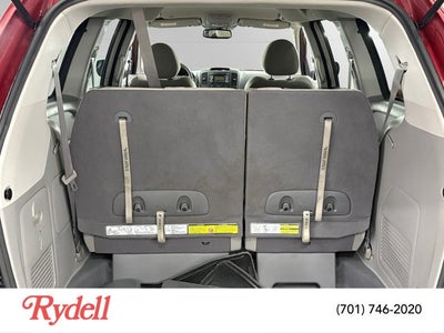 2014 Kia Sedona LX