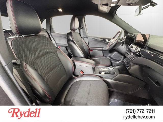 2025 Ford Escape ST-Line Select