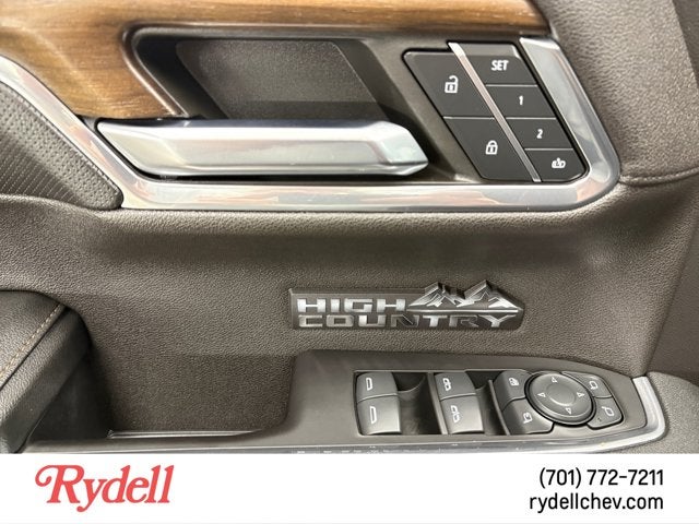 2023 Chevrolet Silverado 1500 High Country