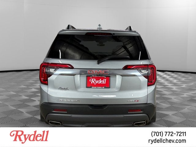 2023 GMC Acadia AT4