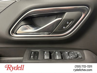 2024 GMC Yukon SLT