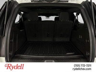 2023 GMC Yukon XL SLE