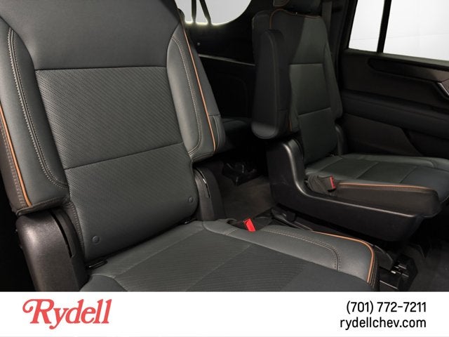 2025 GMC Yukon XL AT4
