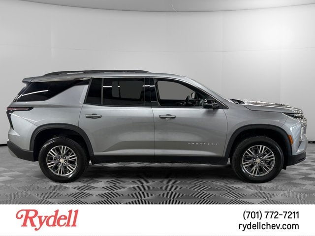 2026 Chevrolet Traverse AWD LT