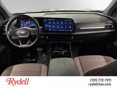 2026 Chevrolet Traverse AWD LT