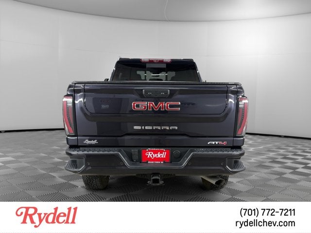 2025 GMC Sierra 3500HD AT4