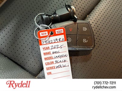 2025 GMC Canyon 4WD Denali
