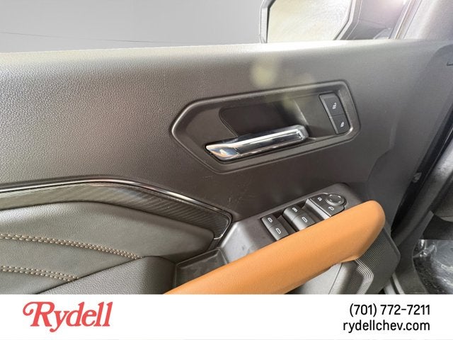 2023 GMC Canyon 4WD AT4