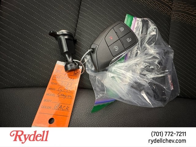 2023 GMC Canyon 4WD AT4