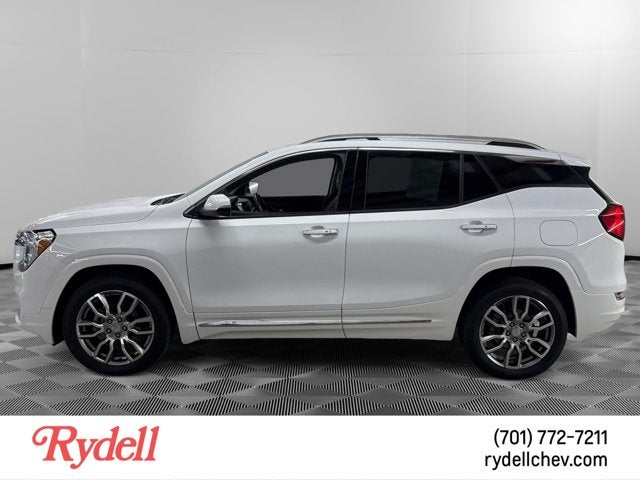 2022 GMC Terrain Denali