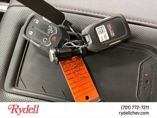 2022 GMC Sierra 1500 Limited AT4