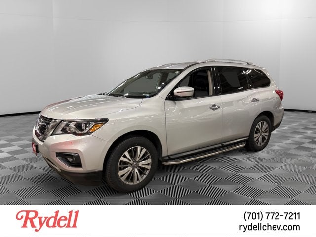 2019 Nissan Pathfinder SL