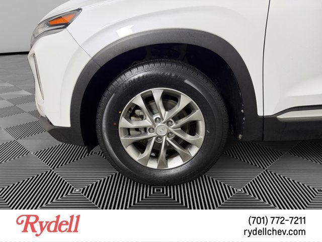 2020 Hyundai Santa Fe SE